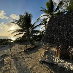 Camping Mahana Tua Huahine, Fare